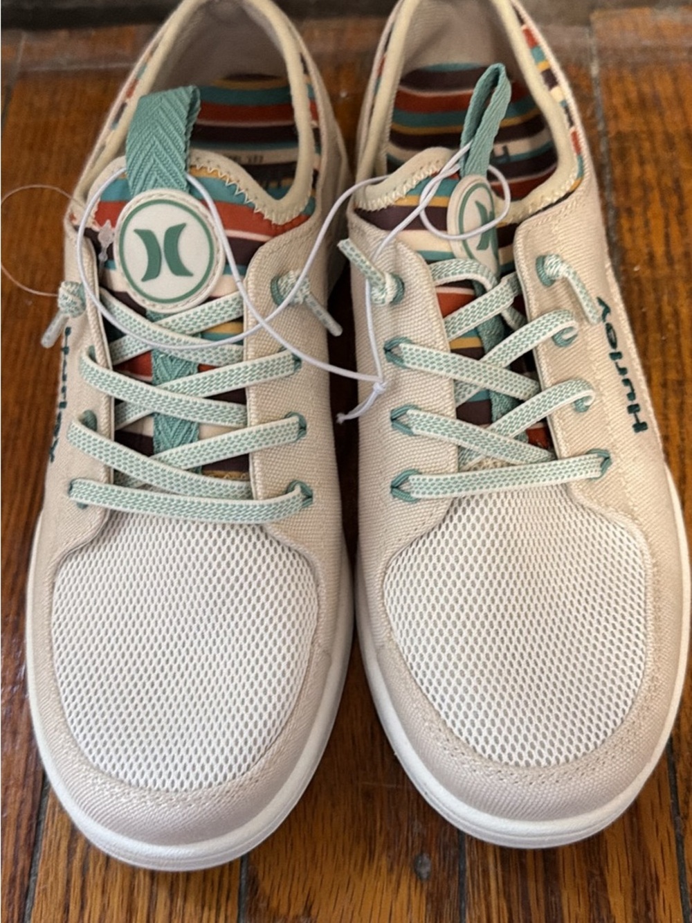 Hurley Cream Canvas Sneakers with Teal Accents - Picture 3 of 5